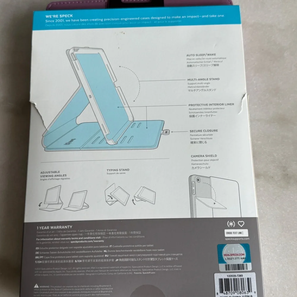 NWT Speck iPad Case , Protector